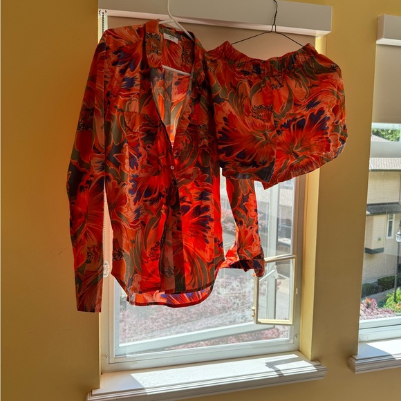 NWOT blouse and short set - Picture 9 of 11